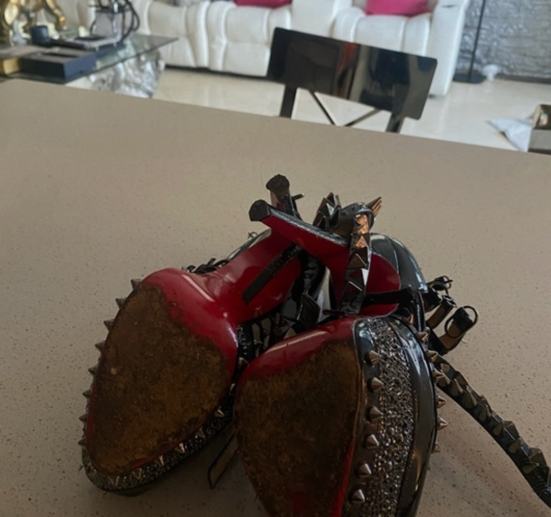 20th Anniversary Isolde Louboutin (39.5)