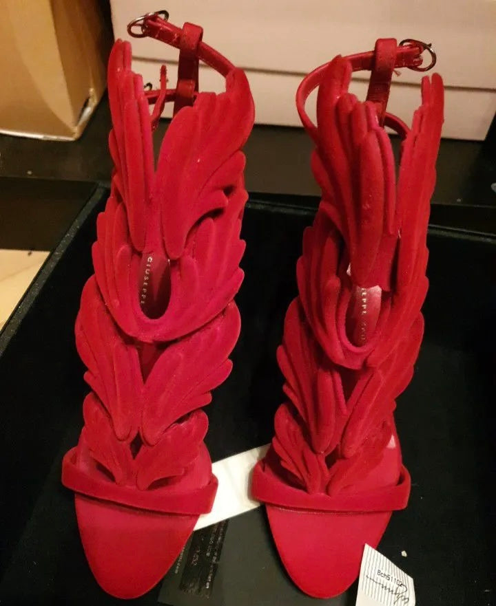 Velvet Giuseppe Heels (37)