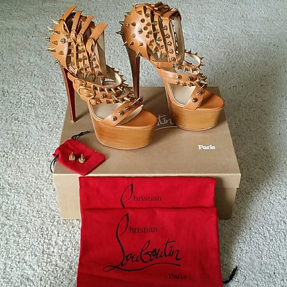 Botticellita Louboutin (38)