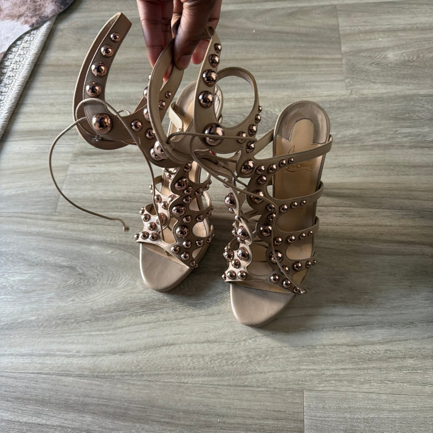Amazoullie louboutin’s (40)