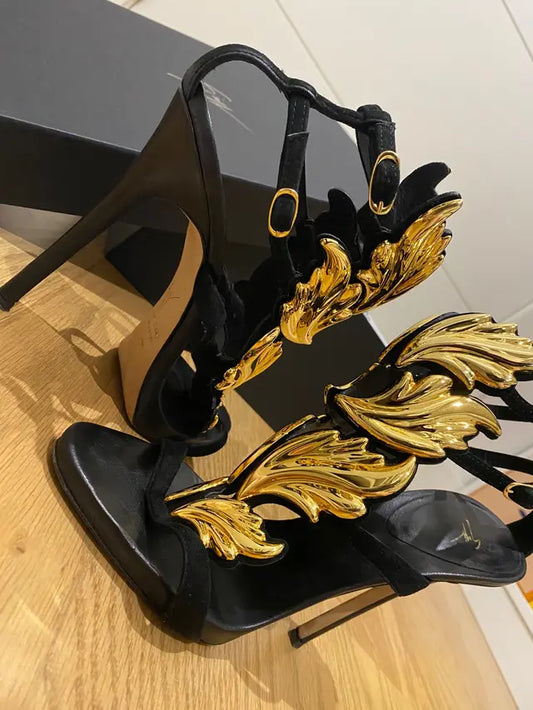 Giuseppe Coline Wing Heels (38)