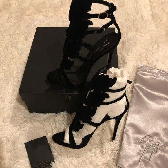 Giuseppe Coline Wing Heels (40)