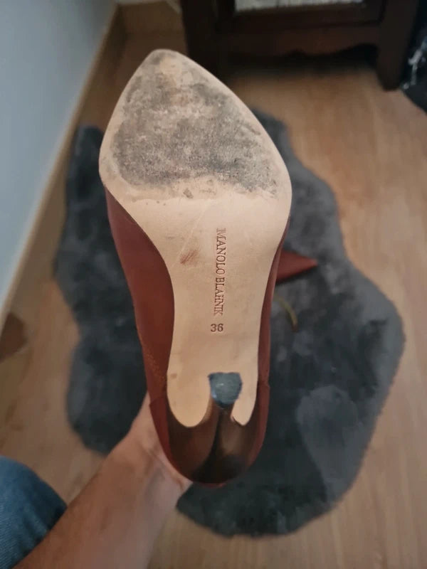 Manolo Blahnik Boots (36)