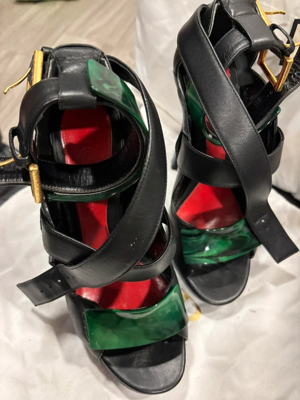 Alexander Mcqueen(38)