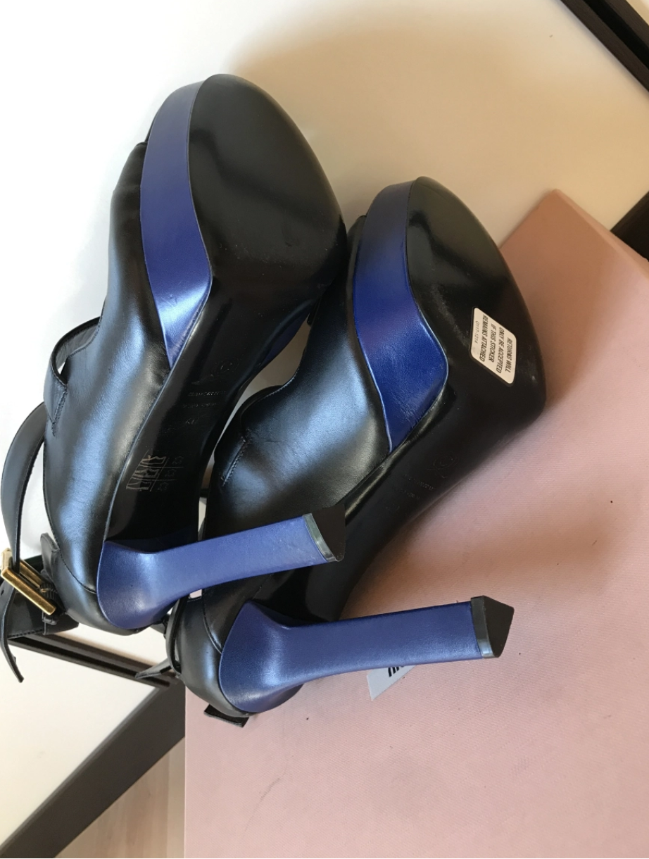 Alexander Mcqueen Heels (40)
