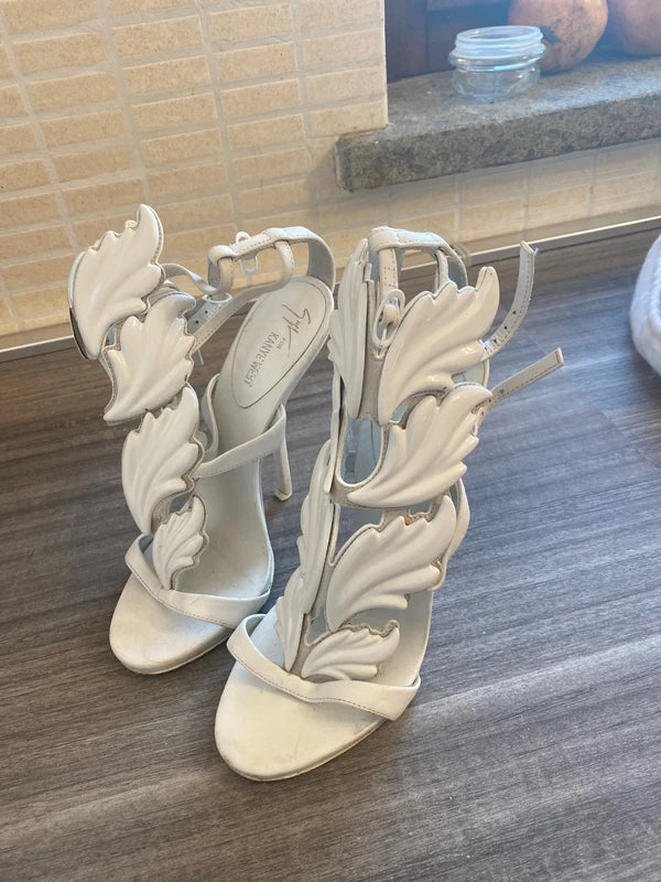 Kanye West x Giuseppe Cruel Summer (36)