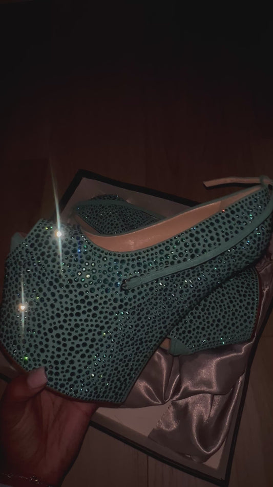 Giuseppe Karina Wedge (38)